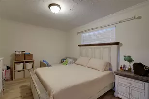14006 Towneway Dr, Sugar Land, TX 77498 - Photo 19