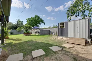 14006 Towneway Dr, Sugar Land, TX 77498 - Photo 37
