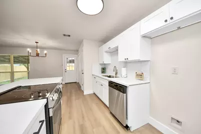 14511 Dartwood Drive, Houston, TX 77049 - Photo 7