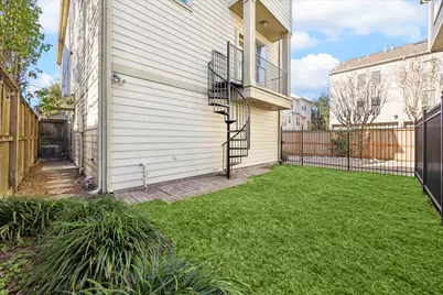 1507 Anita Street, Houston, TX 77004 - Photo 1