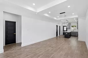 5515 Elm Springs Dr, Houston, TX 77048 - Photo 33
