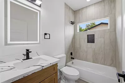 5515 Elm Springs Drive, Houston, TX 77048 - Photo 27