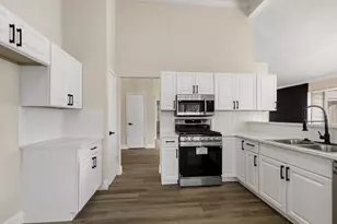 1019 Margate Ct, Pearland, TX 77584 - Photo 9
