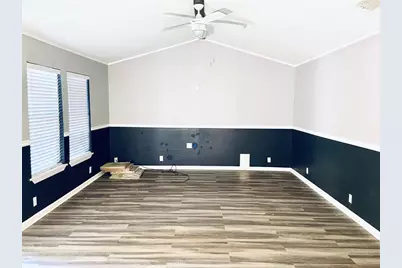 88 Gazebo Street #C, Huntsville, TX 77340 - Photo 3