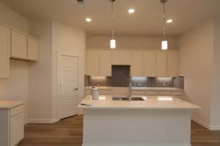 731 Michelia St, Magnolia, TX 77354 - Photo 3