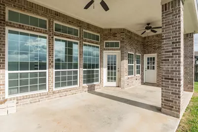 2040 Twin Lakes Boulevard, West Columbia, TX 77486 - Photo 35