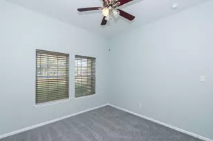 2040 Twin Lakes Blvd, West Columbia, TX 77486 - Photo 21