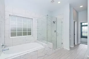 2040 Twin Lakes Blvd, West Columbia, TX 77486 - Photo 31