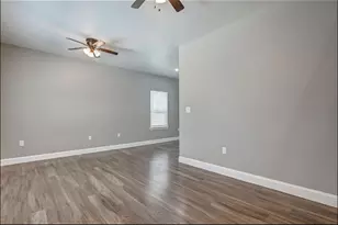 2402 Spence St, Houston, TX 77093 - Photo 3
