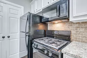 2402 Spence St, Houston, TX 77093 - Photo 9