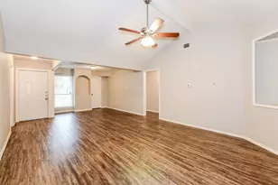 5721 Melanite St, Houston, TX 77053 - Photo 3