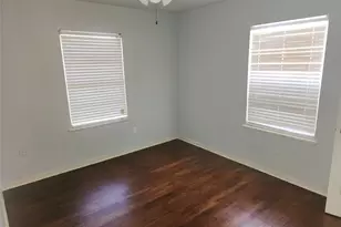 8159 Redfern Dr, Houston, TX 77033 - Photo 7