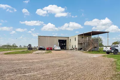 1021 Star Lane, Alleyton, TX 78933 - Photo 7