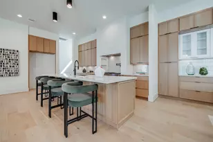 1701 Banks St, Houston, TX 77098 - Photo 23