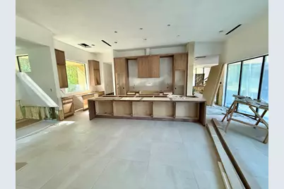 1701 Banks Street, Houston, TX 77098 - Photo 9