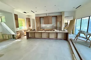 1701 Banks St, Houston, TX 77098 - Photo 9