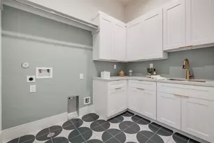 1701 Banks St, Houston, TX 77098 - Photo 37