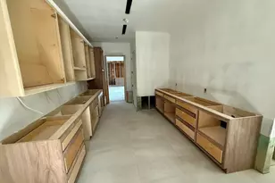 1701 Banks St, Houston, TX 77098 - Photo 7