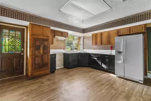 10702 Sagewillow Ln, Houston, TX 77089 - Photo 11