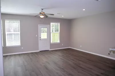 118 Artesian Way, New Caney, TX 77357 - Photo 3