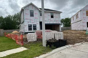 2782 Portugal Laurel Dr, Alvin, TX 77511 - Photo 11