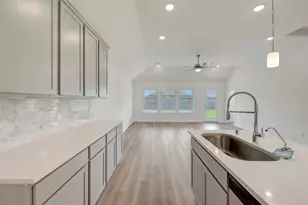 1619 Birch Wood Dr, Rosenberg, TX 77471 - Photo 5
