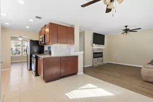 17818 Abaft Ct, Crosby, TX 77532 - Photo 15