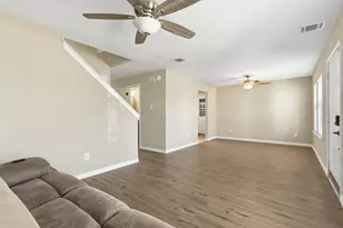 17818 Abaft Ct, Crosby, TX 77532 - Photo 9