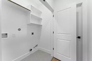 1122 W 17th St, Houston, TX 77008 - Photo 33