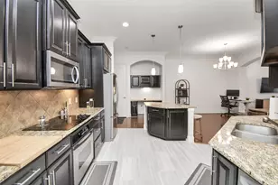 2120 Kipling St, Houston, TX 77098 - Photo 9