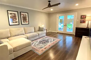 8834 McAvoy Dr, Houston, TX 77074 - Photo 5