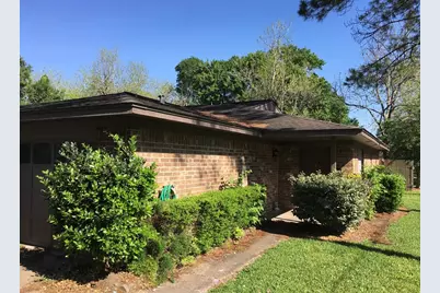 409-411 Hurst Place, Angleton, TX 77515 - Photo 3