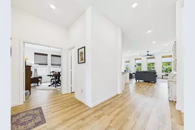 703 Western Holly, League City, TX 77573 - Photo 5