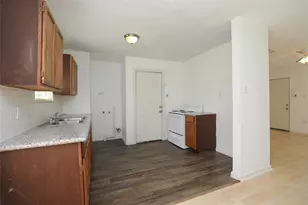 5418 Myrtlewood St, Houston, TX 77033 - Photo 7