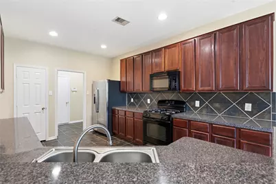 6410 Hardwood Dale Way Drive, Humble, TX 77338 - Photo 15