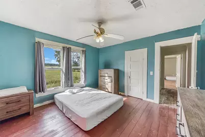 761 Longhorn Drive E, Livingston, TX 77351 - Photo 13