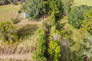 761 Longhorn Dr E, Livingston, TX 77351 - Photo 21