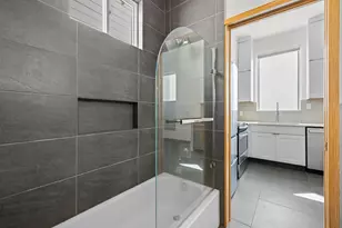 815 E 23rd St, Houston, TX 77009 - Photo 7