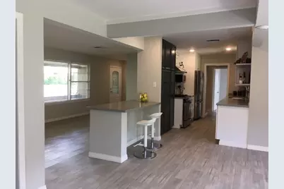 105 Marrakech Court, Bellaire, TX 77401 - Photo 3