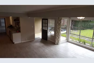 105 Marrakech Court, Bellaire, TX 77401 - Photo 11