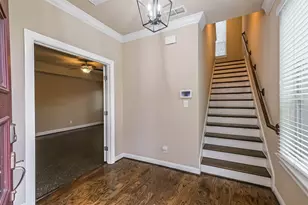 6011 Kansas St, Houston, TX 77007 - Photo 3