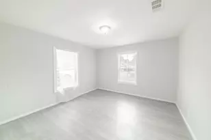 6307 Westover St, Houston, TX 77087 - Photo 13