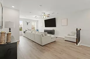 10407 Tranquil Cove Dr, Houston, TX 77043 - Photo 19