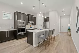 10407 Tranquil Cove Dr, Houston, TX 77043 - Photo 9