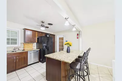 505 S Circle Drive, Baytown, TX 77520 - Photo 11