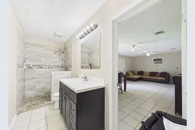 505 S Circle Drive, Baytown, TX 77520 - Photo 19