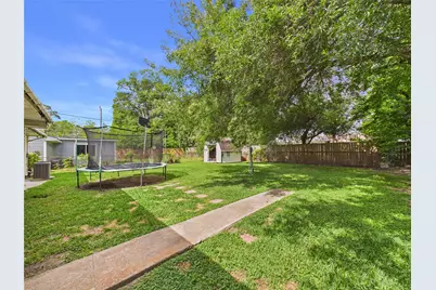 505 S Circle Drive, Baytown, TX 77520 - Photo 27