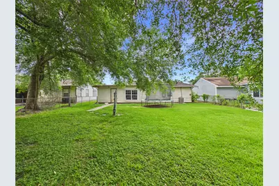505 S Circle Drive, Baytown, TX 77520 - Photo 29