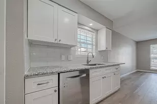 7315 Housman St, Houston, TX 77055 - Photo 15