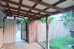 7315 Housman St, Houston, TX 77055 - Photo 39
